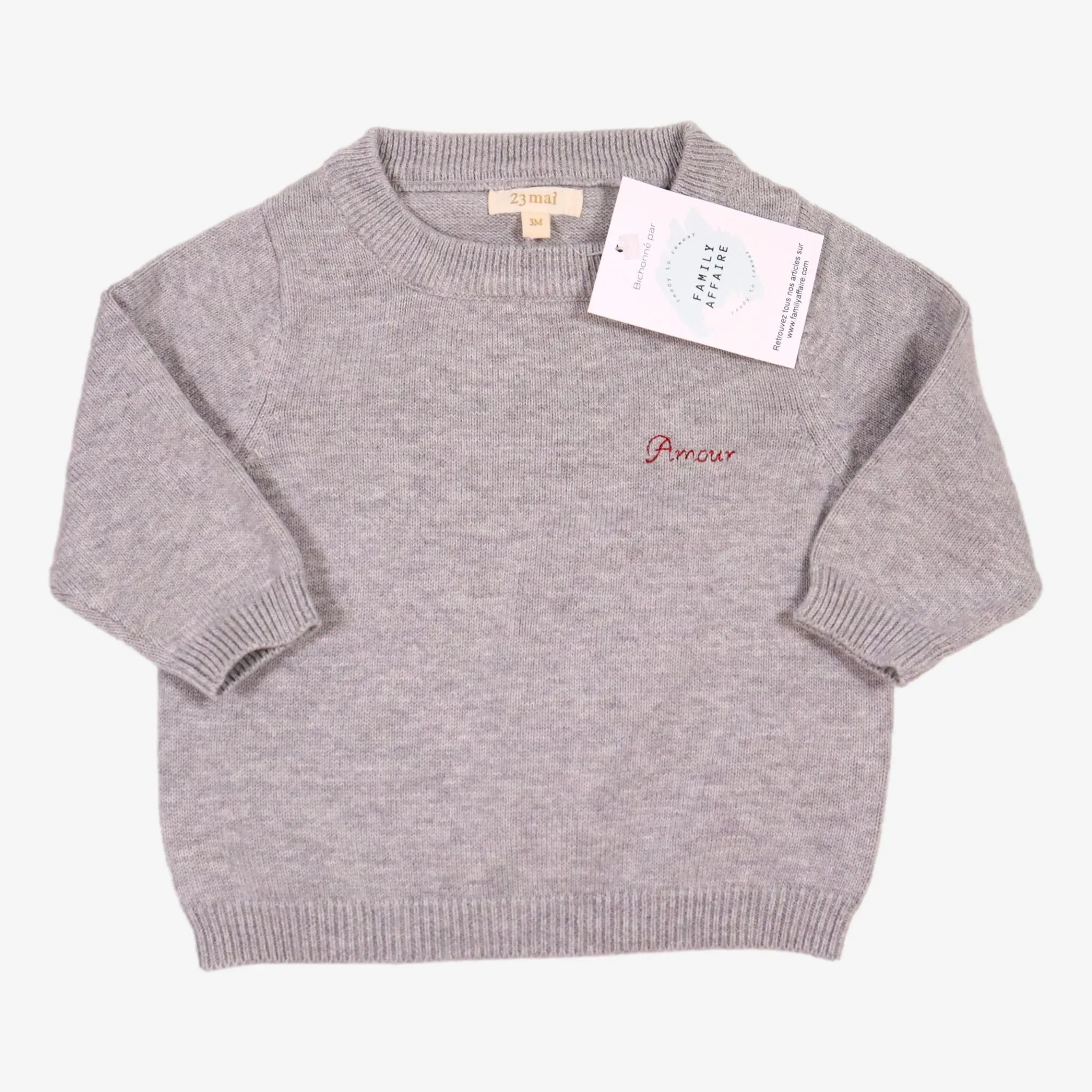 23 MAI 3m pull gris amour brodé