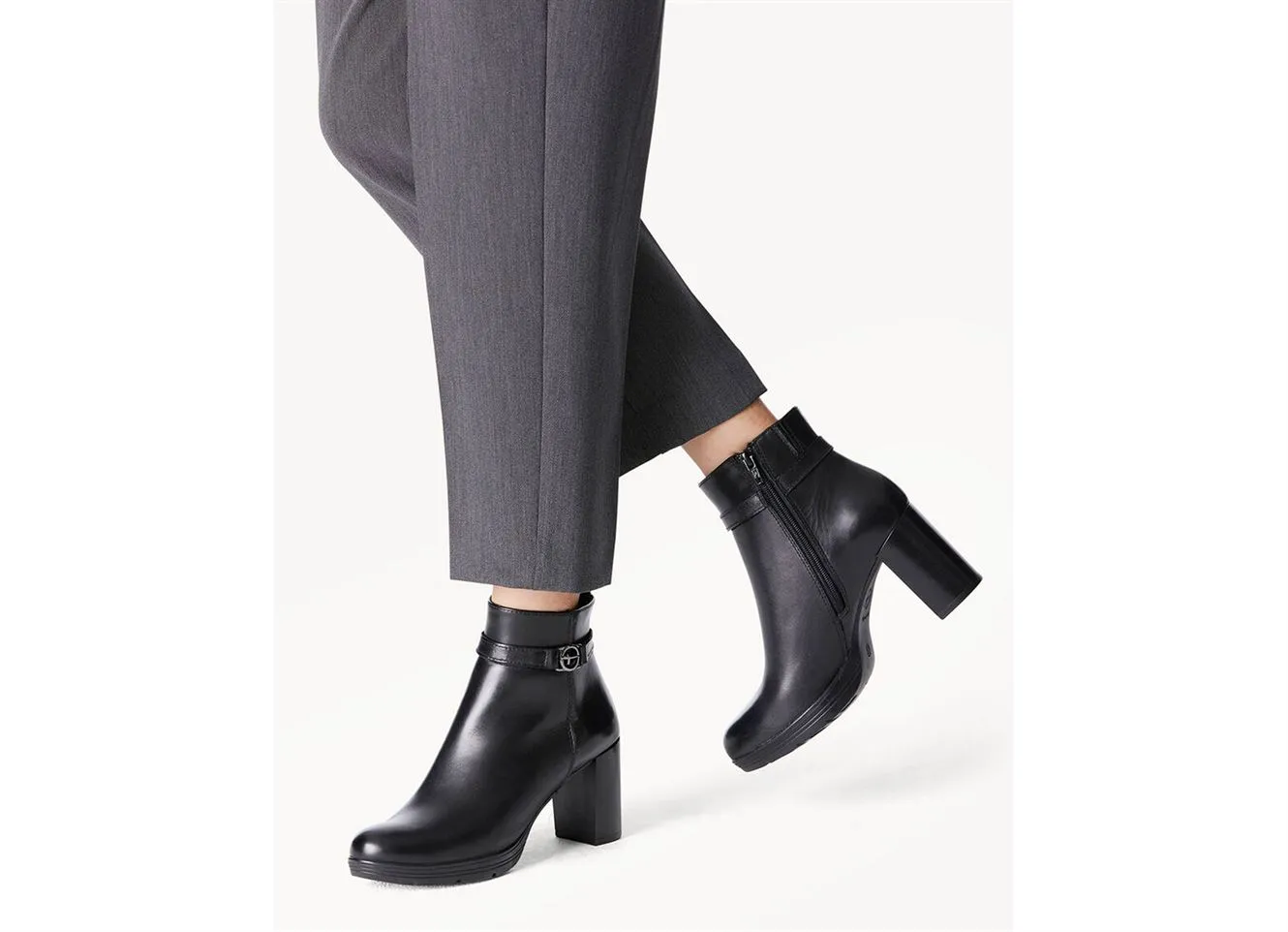 bottines et boots Tamaris  25014 noir 