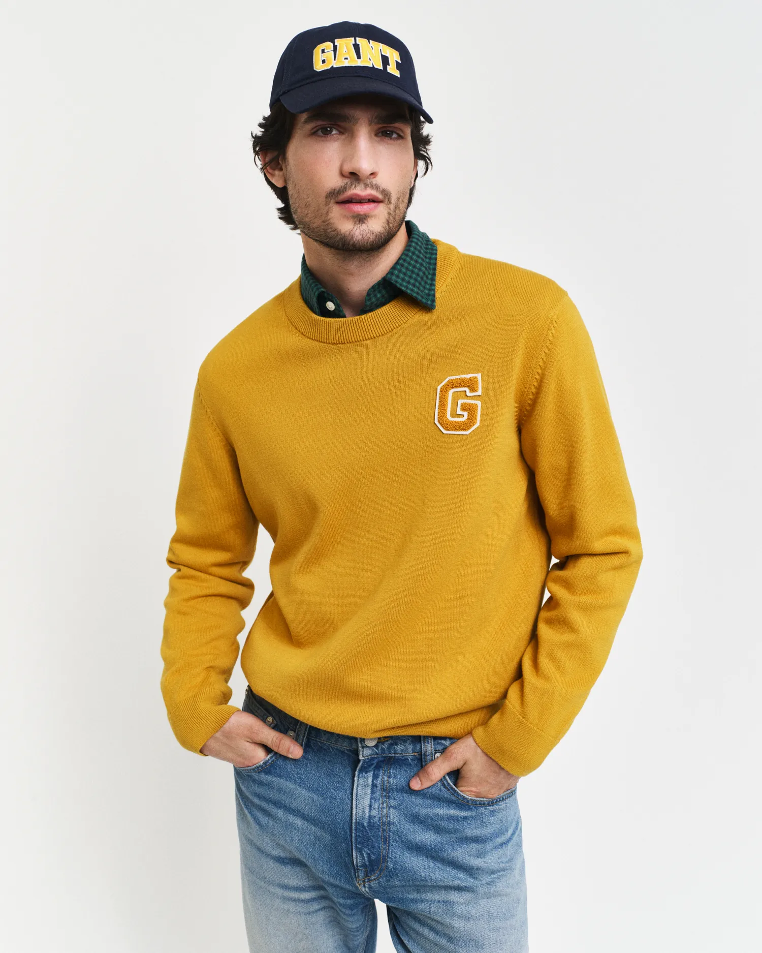 Pull ras du cou avec écusson