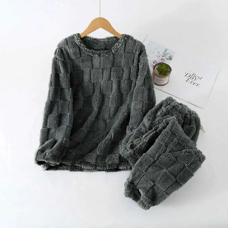 Pyjama d'hiver à carreaux pour femmes