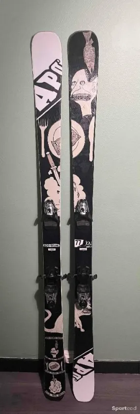Set ski complet d'occasion Ajouté le : 07/12/2023